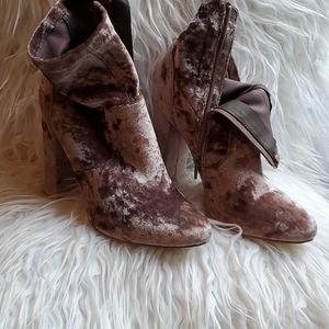 Velvet booties